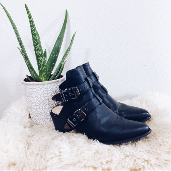 JustFab Shoes - JUSTFAB Mallorie Cutout Black Bootie 9